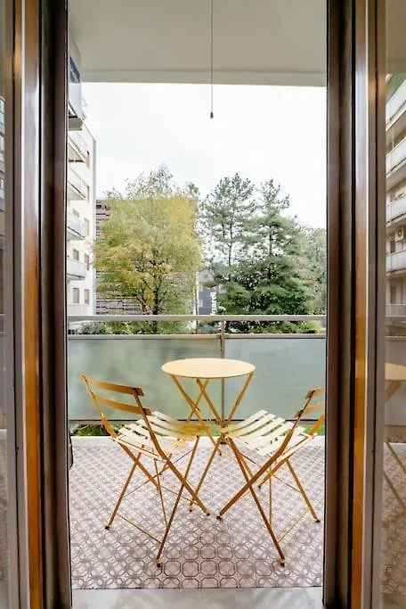 Luxury 1 Bedroom Apartment, Close To San Siro, Fiera And 10 Min Metro To Duomo Mediolan Apartament