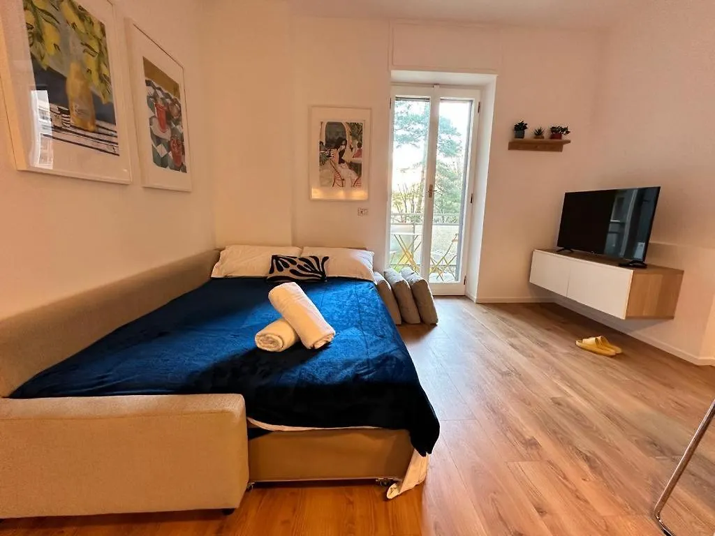 Luxury 1 Bedroom Apartment, Close To San Siro, Fiera And 10 Min Metro To Duomo Mediolan